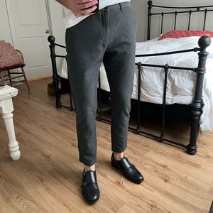 Zara Tapered Grey Trousers (size 34)